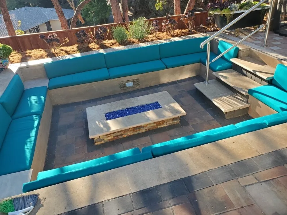 Reliable yard maintenance in San Martin, CA by Landscape408