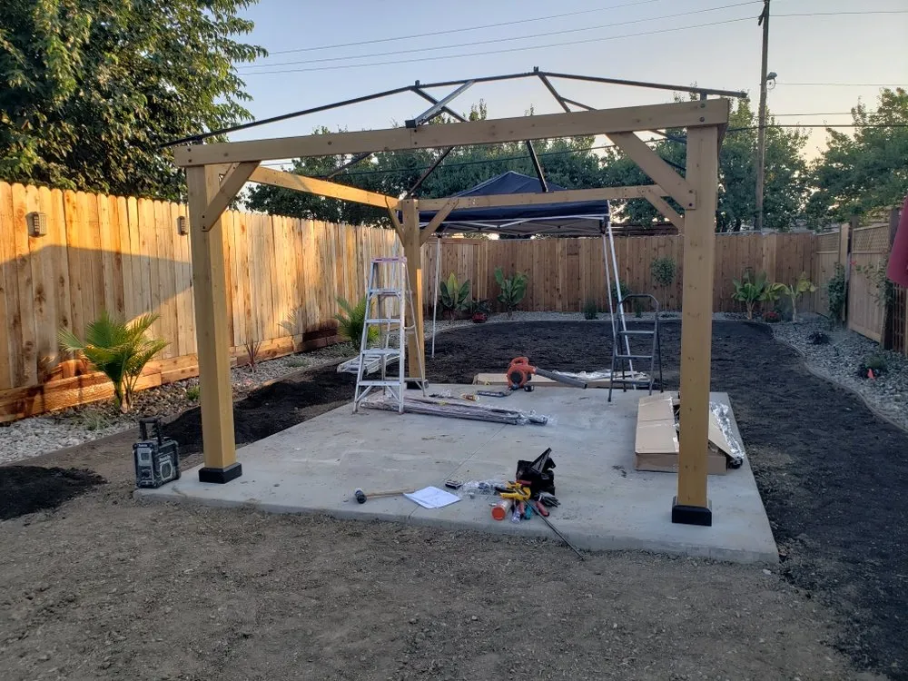 Expert lawn care service in Modesto, CA by Landscapeable