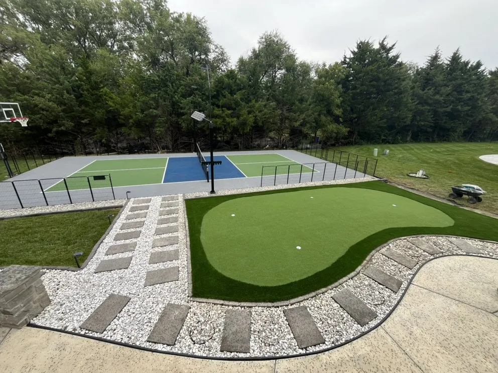 Custom landscaping services experts serving Wichita, KS - LandscapeKing