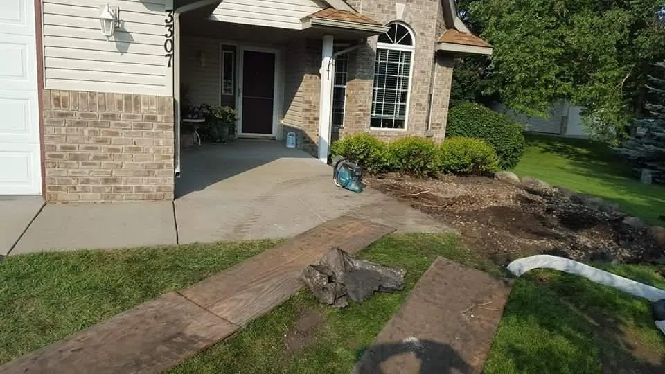 Professional landscape installation experts serving Circle Pines, MN - Landscapers