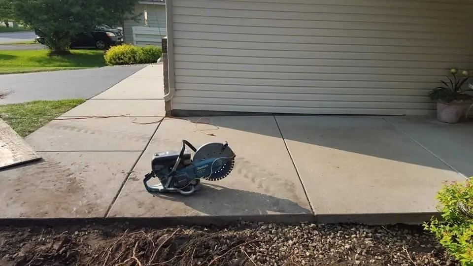 Affordable outdoor landscaping in Circle Pines, MN by Landscapers