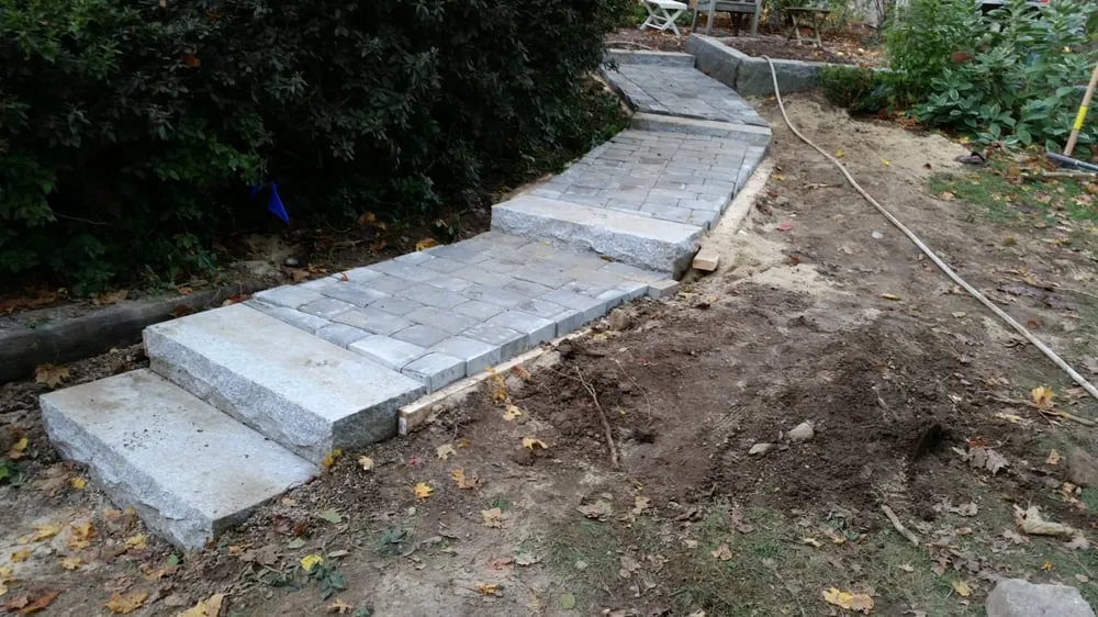 Top-rated landscape installation in Warren, RI - Landscapers Inc