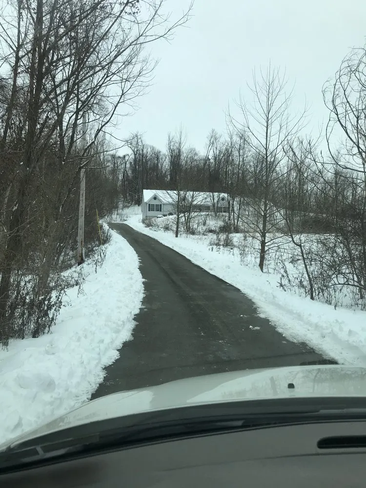 Trusted lawn mowing service in McKeesport, PA by Landscapers Unlimited