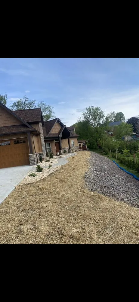 Professional residential landscaping experts serving McKeesport, PA - Landscapers Unlimited