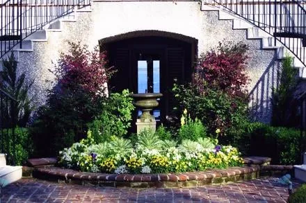 Trusted yard maintenance experts serving Bluffton, SC - Landscapes and Lights