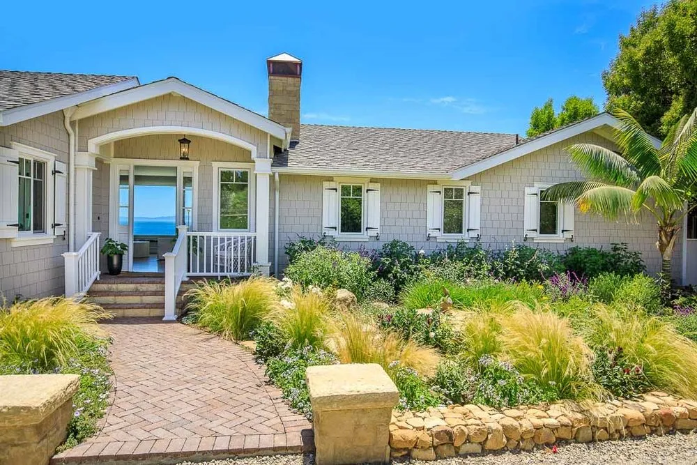 Professional garden landscaping in Santa Barbara, CA by Landscapes By Art