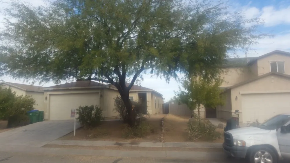 Top-rated residential landscaping in Tucson, AZ by Landscapes by Kory