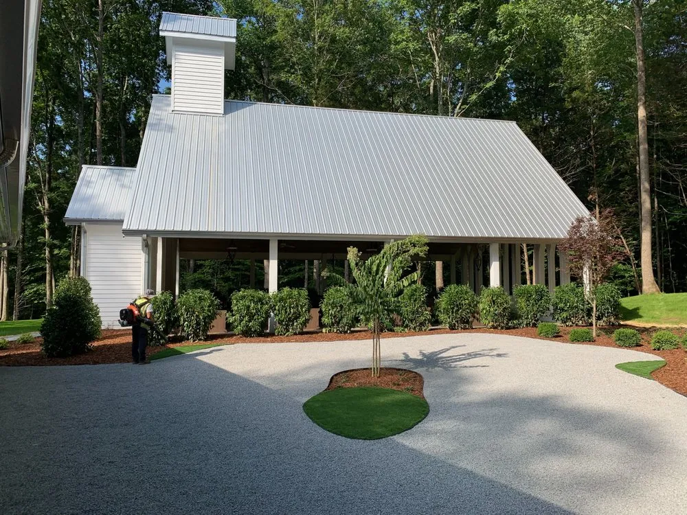 Local landscape design for residential properties in Charlotte, TN by Landscapes By Tidwell