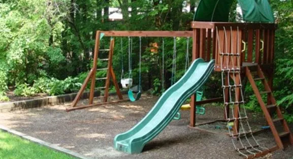 Reliable residential landscaping experts serving Meredith, NH - Landscapes by Tom