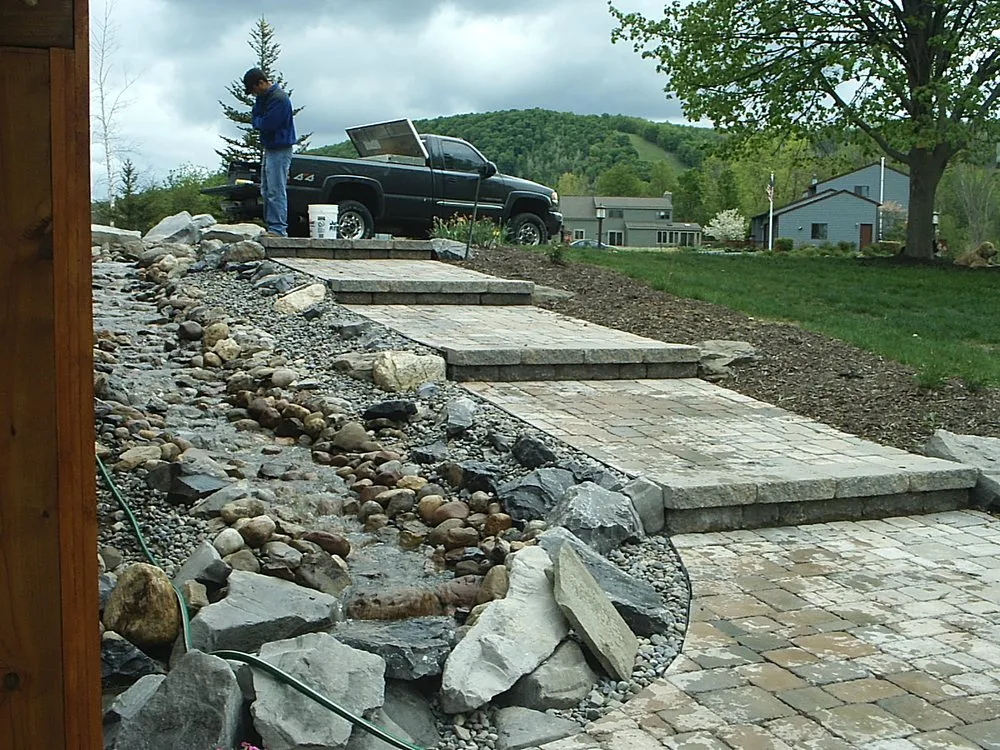 Professional lawn care service in Cazenovia, NY - Landscapes Etc