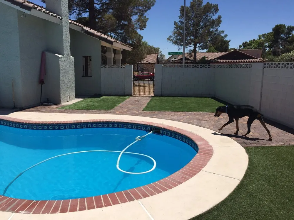 Professional lawn mowing service experts serving Henderson, NV - Landscapes of LV