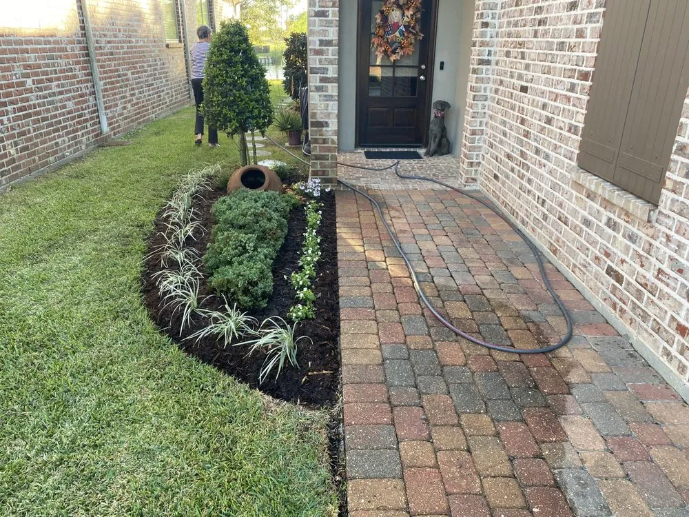 Top-rated landscape design with custom design across Pearl River, LA - LandScapes