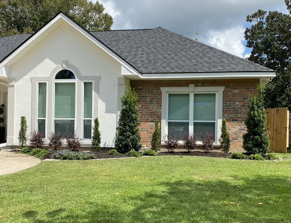 Affordable garden landscaping for homes in Pearl River, LA by LandScapes