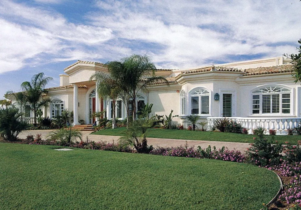 Expert outdoor landscaping in San Diego, CA by Landscapes West