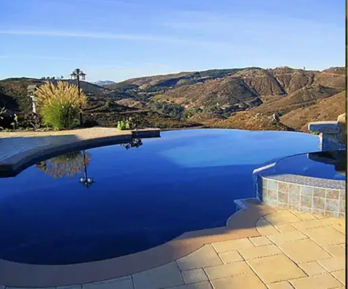 Professional lawn care service in San Diego, CA - Landscapes West