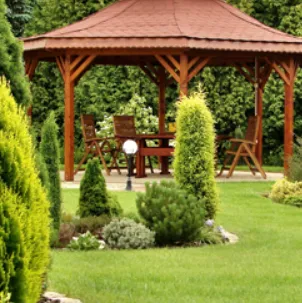 Expert yard maintenance experts serving Hawthorne, NJ - Landscapeworks