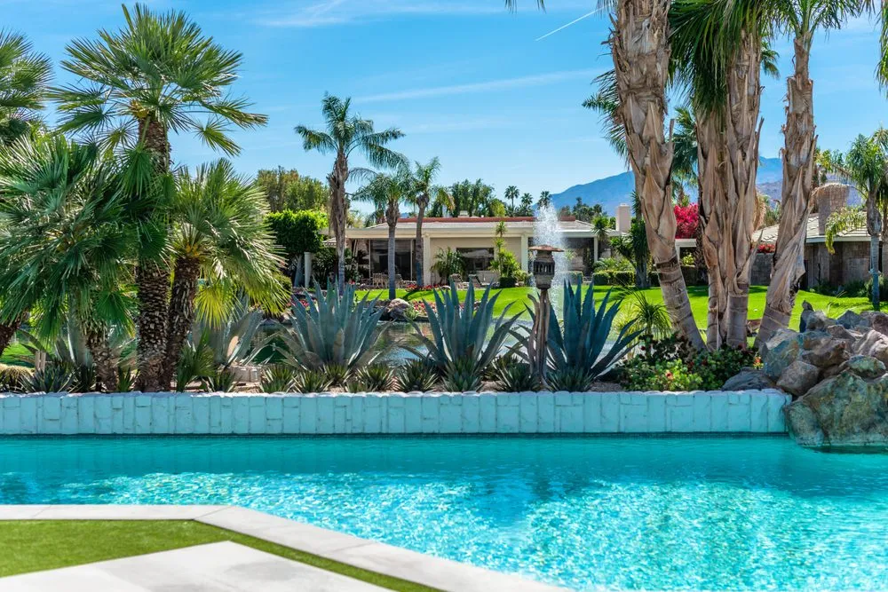 Custom landscaping services experts serving Palm Desert, CA - LANDSCAPEWORKS INC
