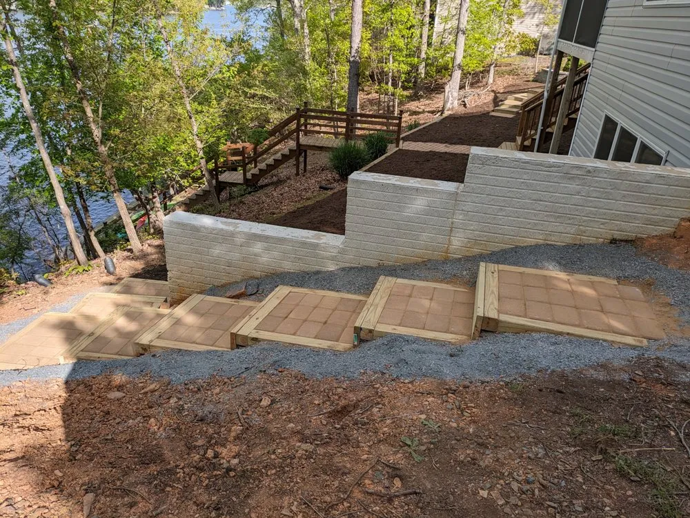 Affordable landscape design experts serving Palmyra, VA - Landscaping & Design