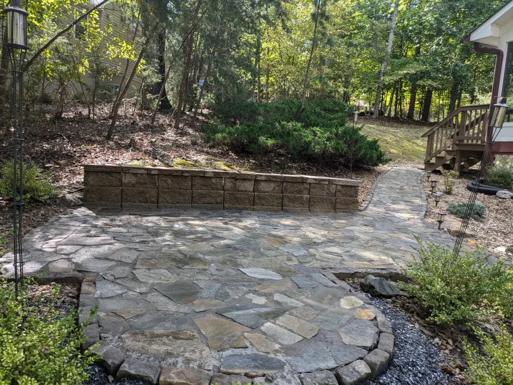 Professional yard cleanup service in Palmyra, VA by Landscaping & Design