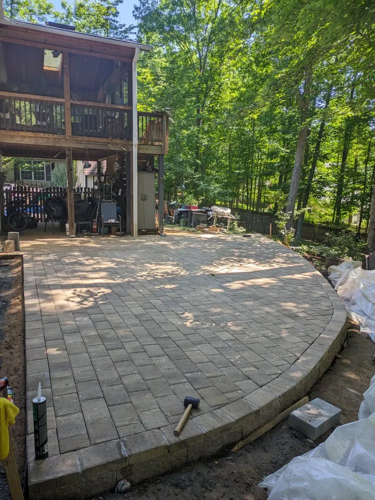 Expert yard maintenance in Palmyra, VA - Landscaping & Design