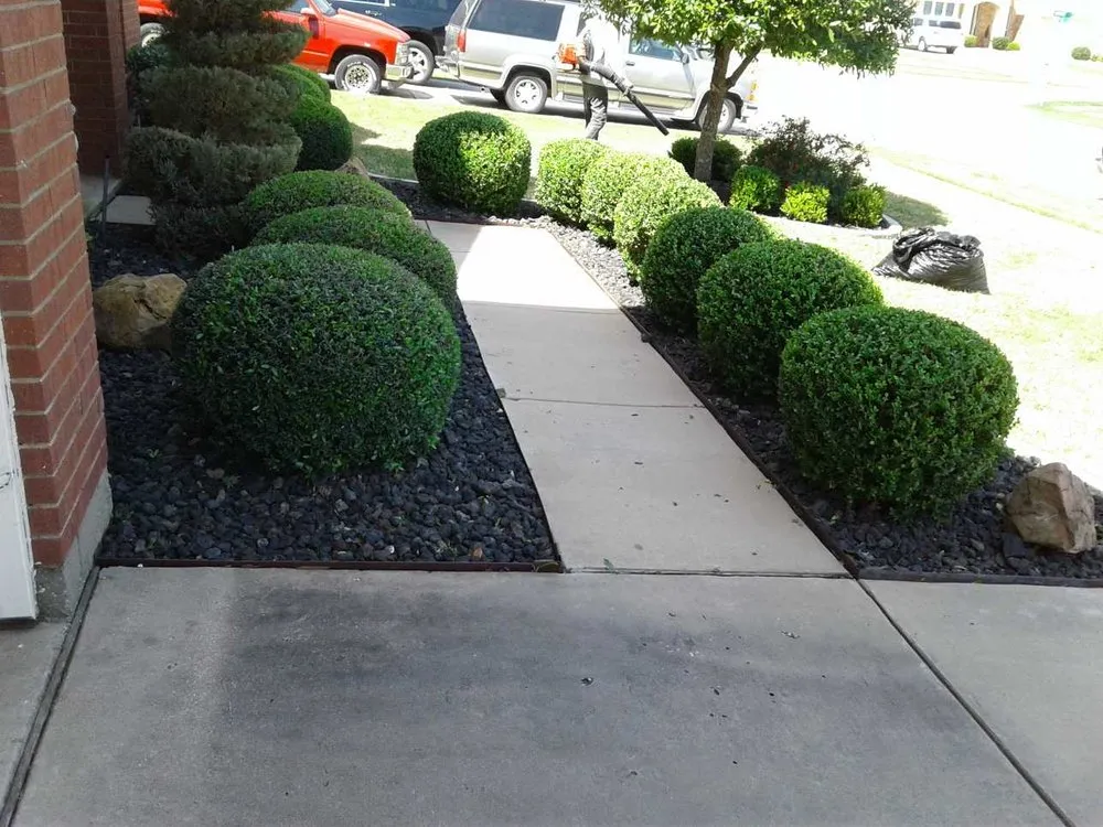 Top-rated lawn mowing service experts serving Fort Worth, TX - Landscaping & Flowerbed Masonry DFW