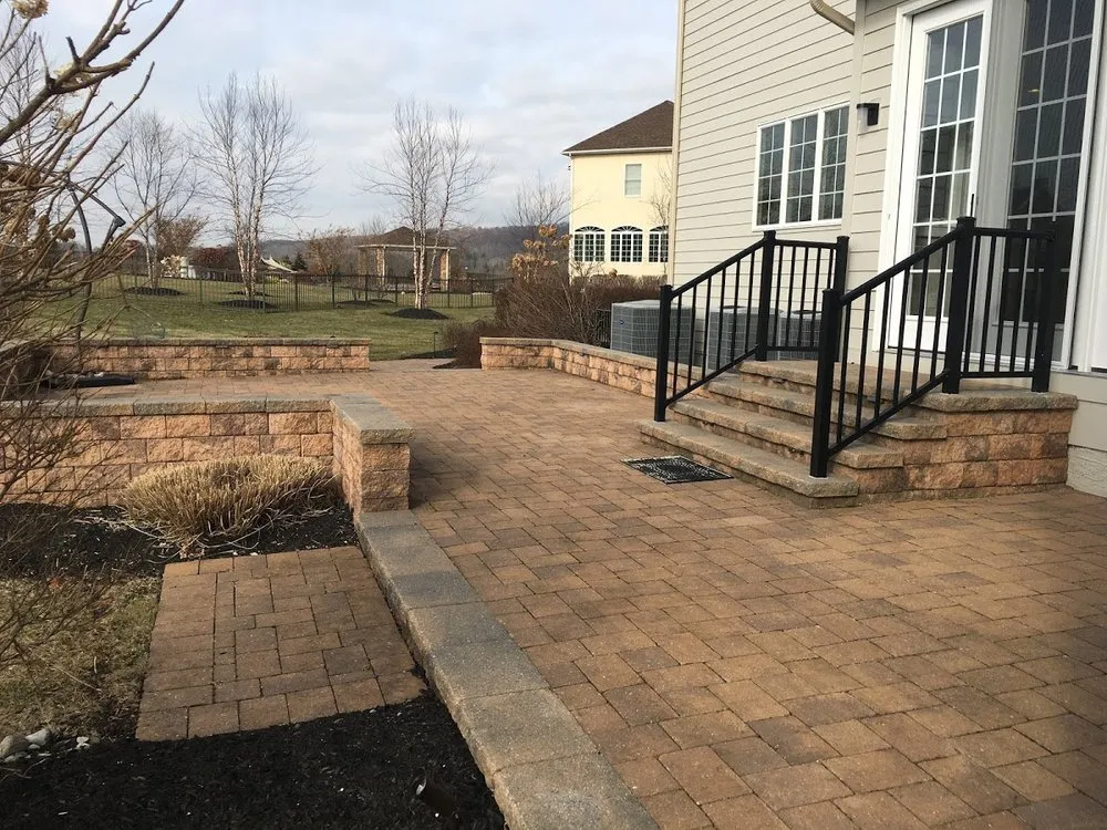 Professional garden landscaping in Newtown, PA - Landscaping & Hardscaping by Solution People Inc