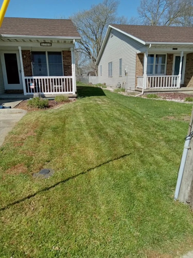 Expert landscaping services for residential properties across Effingham, IL - Landscaping & Lawn Care