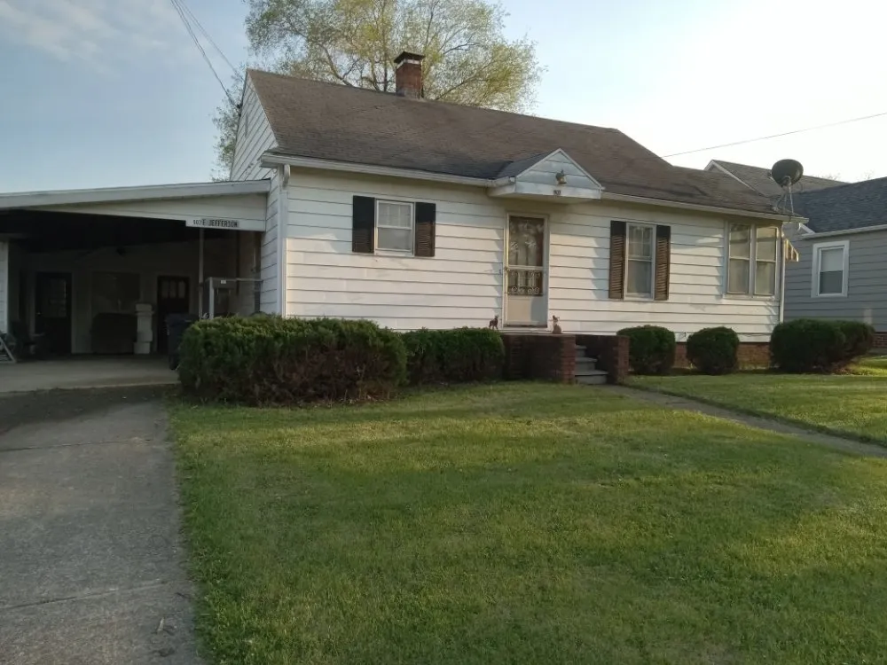 Reliable garden landscaping with custom design across Effingham, IL - Landscaping & Lawn Care