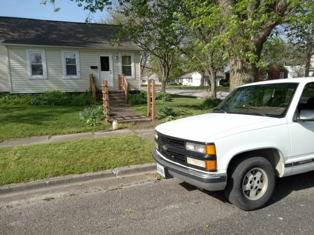 Reliable garden landscaping experts serving Effingham, IL - Landscaping & Lawn Care