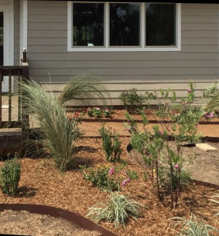 Reliable garden landscaping for residential properties in Woodway, TX by Landscaping & More