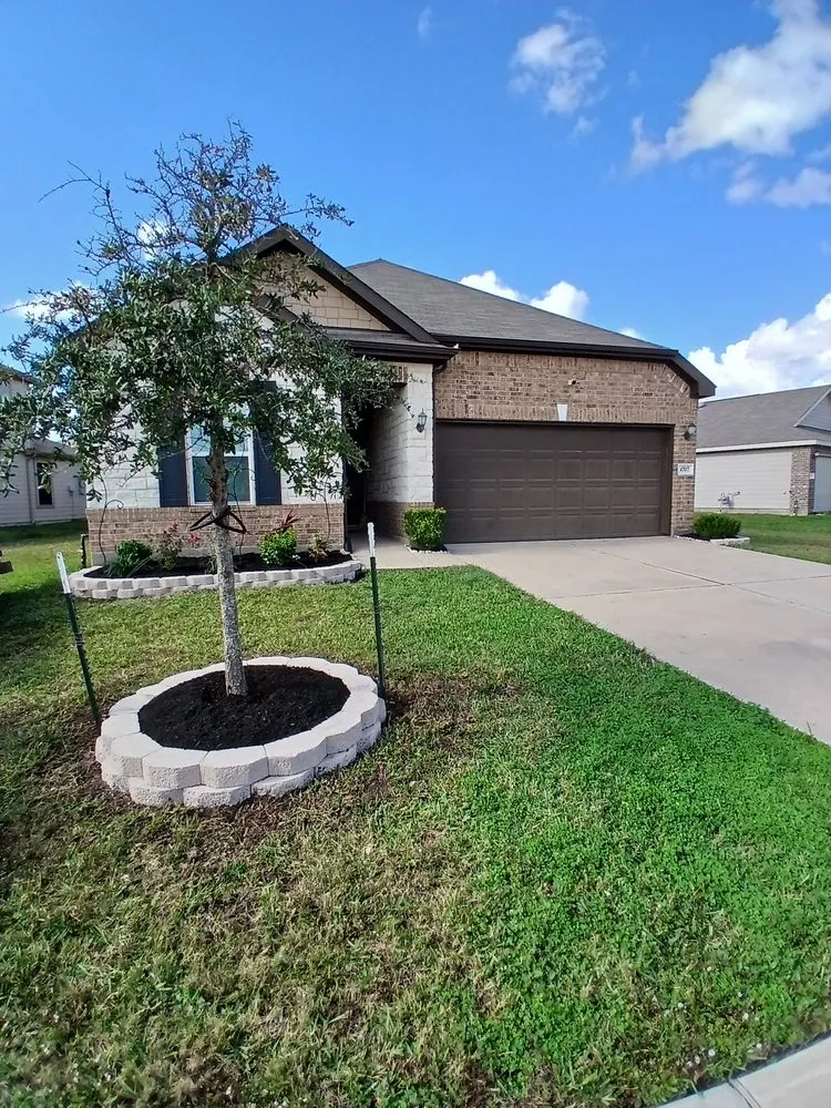 Affordable outdoor landscaping for beautiful yards in Montgomery, TX by Landscaping & Multiservice