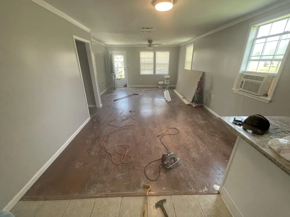 Top-rated yard cleanup service for homes in Metairie, LA by Landscaping & renovation JJV