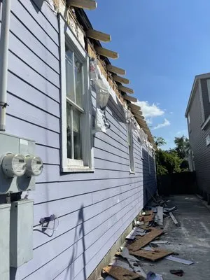 Landscaping & renovation JJV Logo