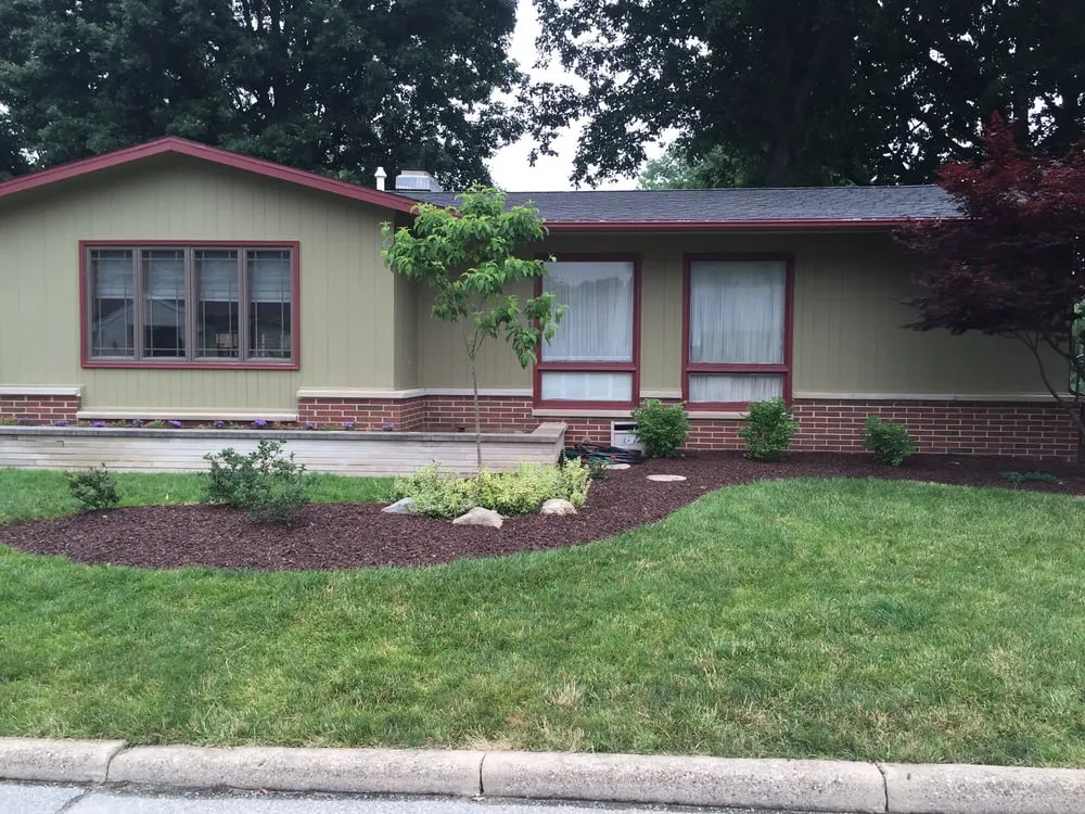 Custom landscaping services experts serving Darlington, IN - Landscaping & Trees by GT