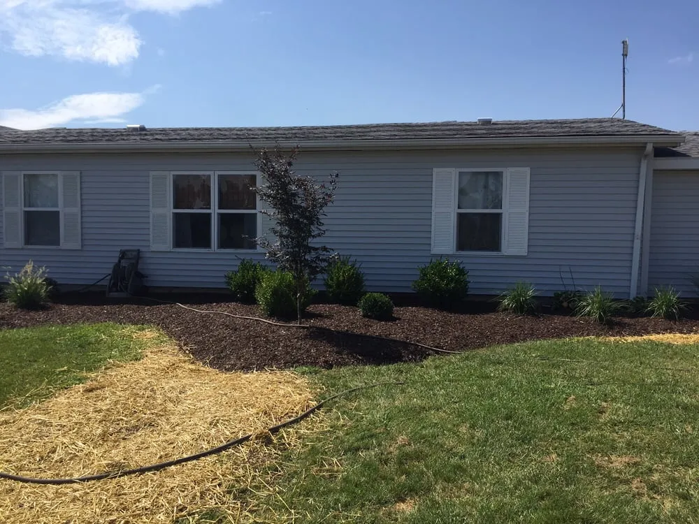 Top-rated yard maintenance in Darlington, IN - Landscaping & Trees by GT