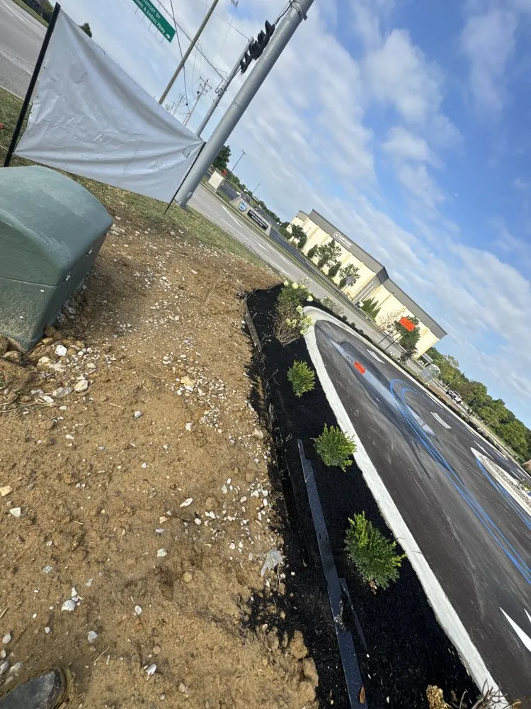 Top-rated lawn mowing service experts serving Jeffersonville, IN - Landscaping & Turf L&T