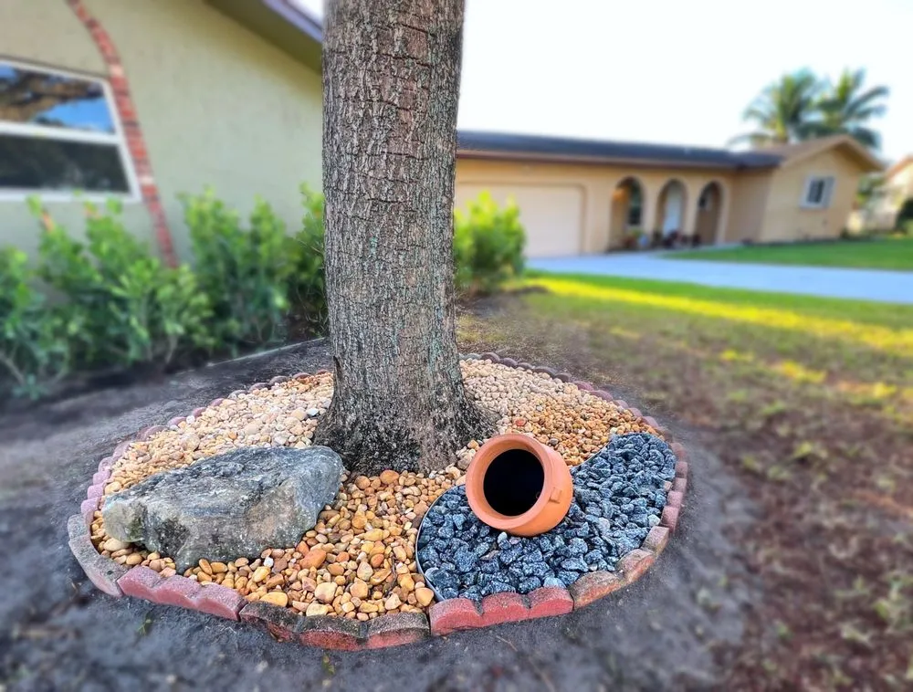 Affordable lawn care service with custom design in Kendall, FL by Landscaping 305