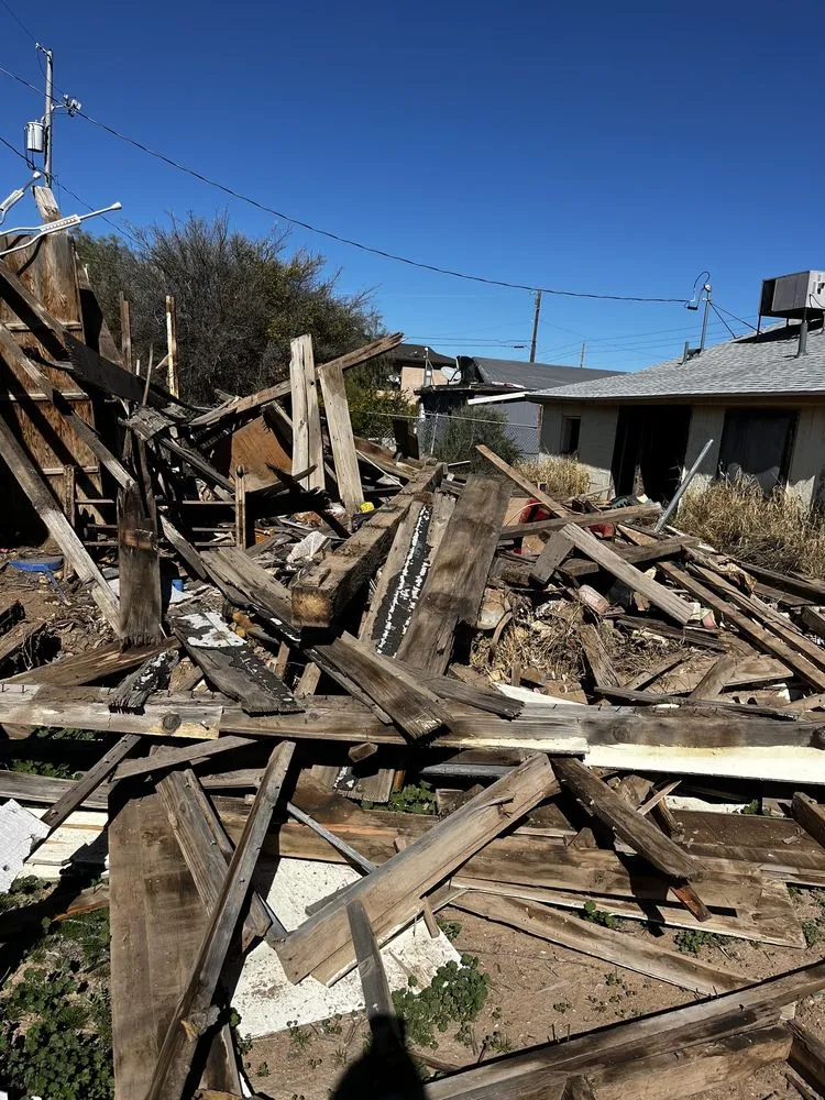 Trusted lawn care service in Casa Grande, AZ by Landscaping Barillenses