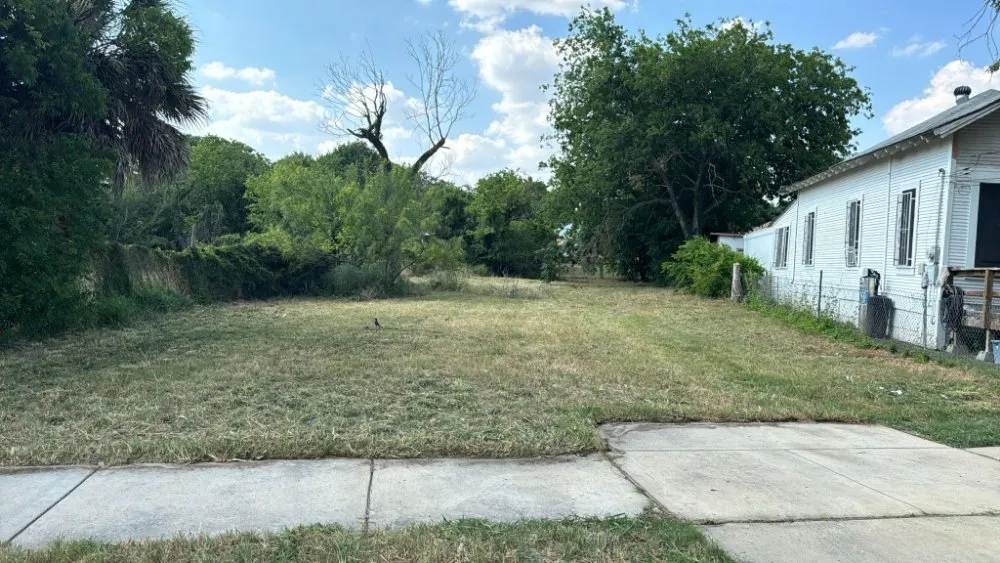 Professional landscape design for beautiful yards across San Antonio, TX - Landscaping BBS - Black Belt Service