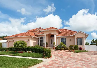 Reliable yard maintenance near you in Inverness, FL by Landscaping by Dave Long