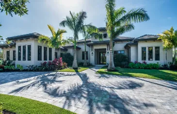 Custom landscape installation for residential properties in Inverness, FL by Landscaping by Dave Long