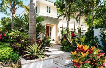 Local garden landscaping for residential properties across Inverness, FL - Landscaping by Dave Long