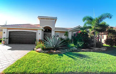 Trusted garden landscaping experts serving Inverness, FL - Landscaping by Dave Long