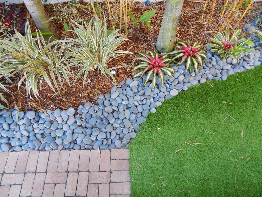 Custom landscape design in Coral Gables, FL by Landscaping by Steve Blaum