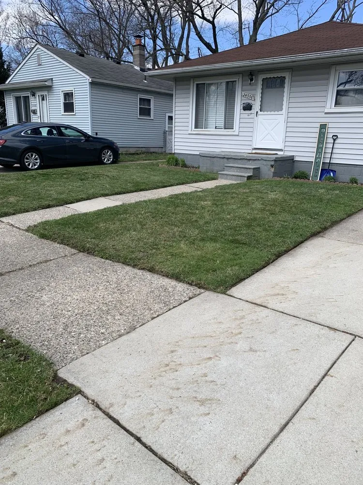 Trusted residential landscaping experts serving Dearborn Heights, MI - Landscaping By Tony