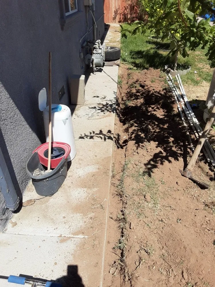 Custom landscape installation experts serving Riverbank, CA - LANDSCAPING CALZADA