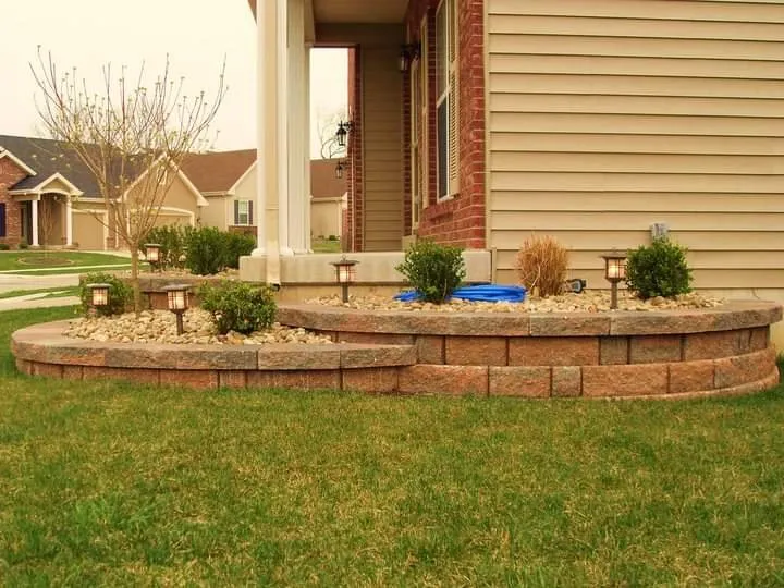 Custom garden landscaping in High Ridge, MO by Landscaping Castillo