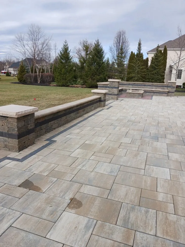 Local lawn care service with custom design in Columbus, OH by Landscaping Chalino