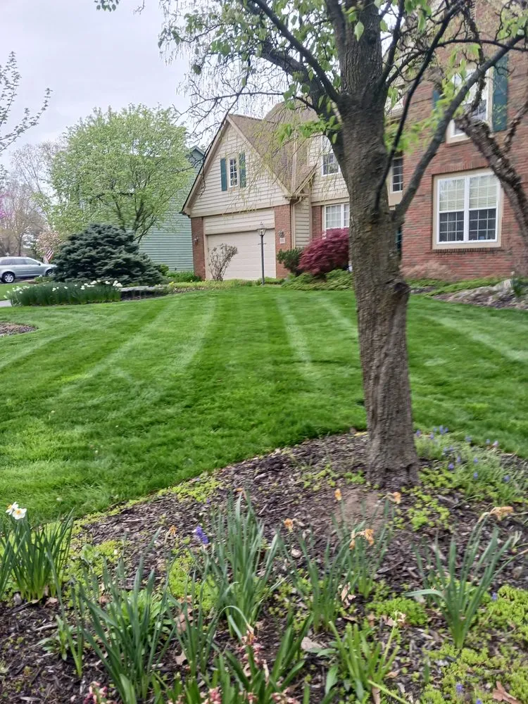 Reliable landscape design experts serving Columbus, OH - Landscaping Chalino