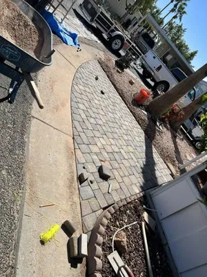 Landscaping Details Logo